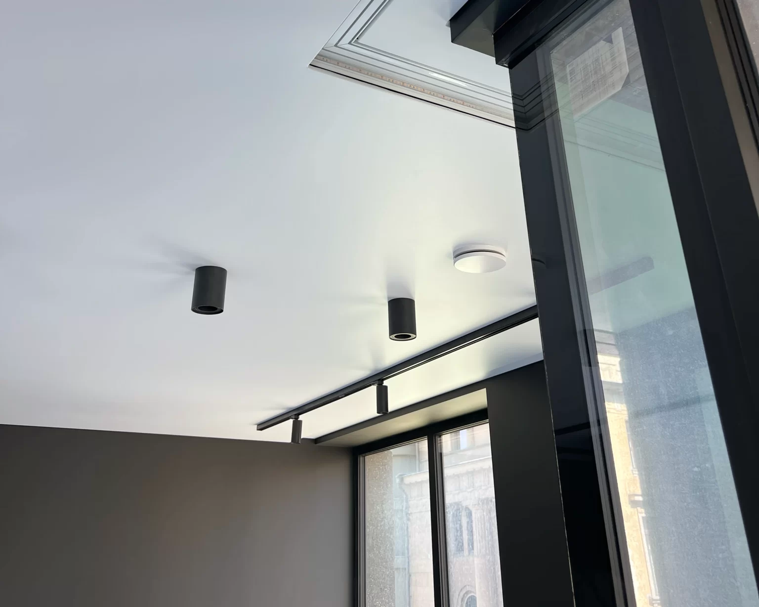 matines-itempiamos-lubos-infiniline-itempiamu-lubu-kaina-svieciancios-itempiamos-lubos-uab-intempa